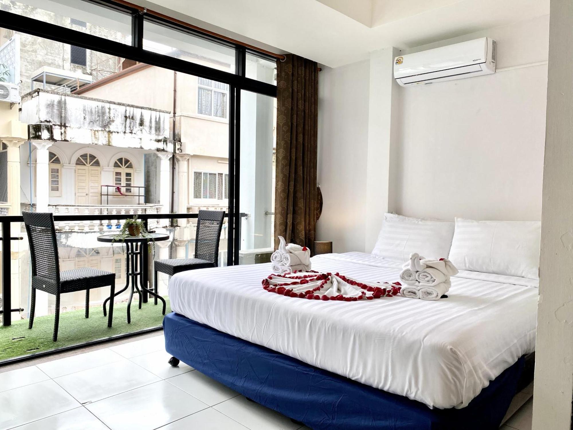 Beachwalk Patong 외부 사진