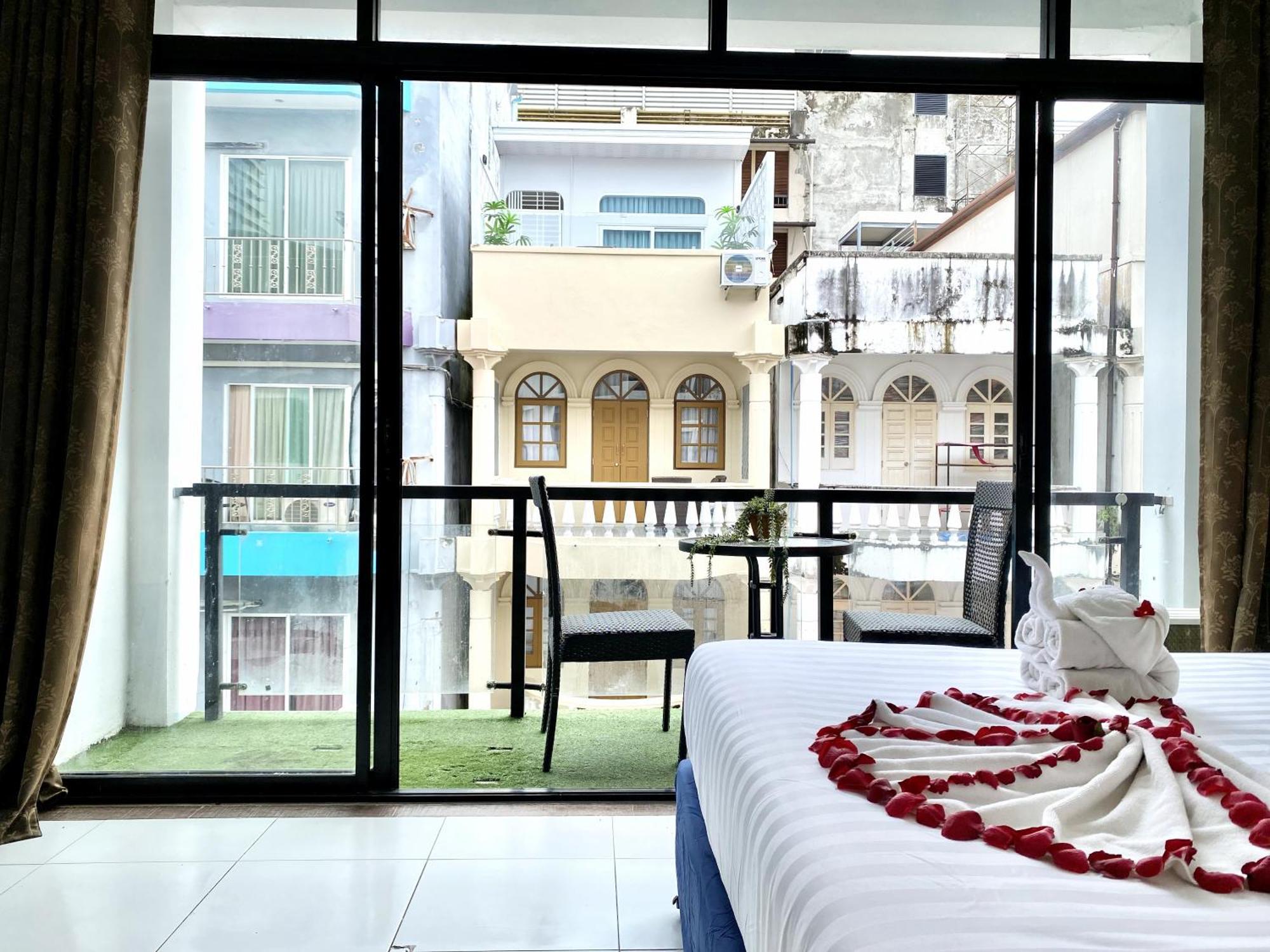 Beachwalk Patong 외부 사진